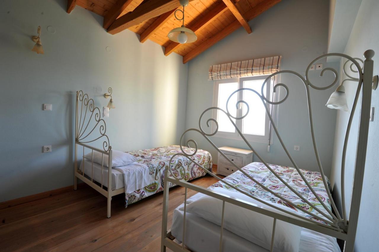 Villa Theodora View Apartments Zeys Agios Georgios Pagon Dış mekan fotoğraf